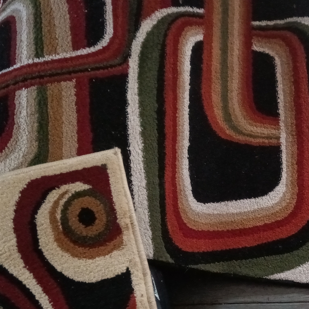 Tricolor accent runner and door rug